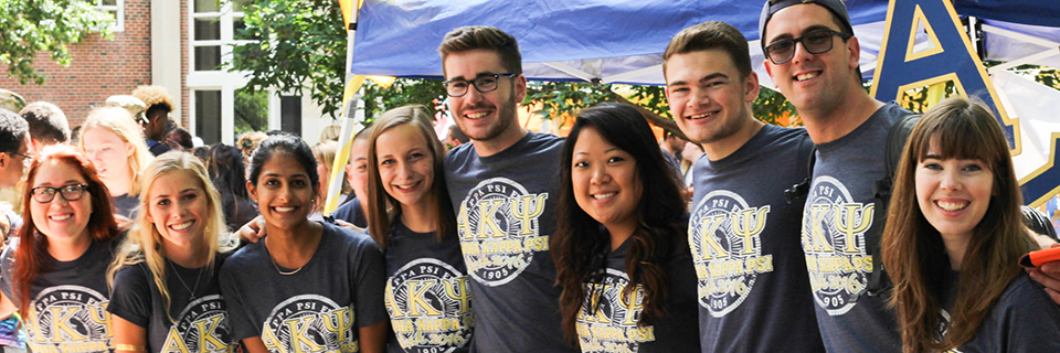 group of students at Festival ISU